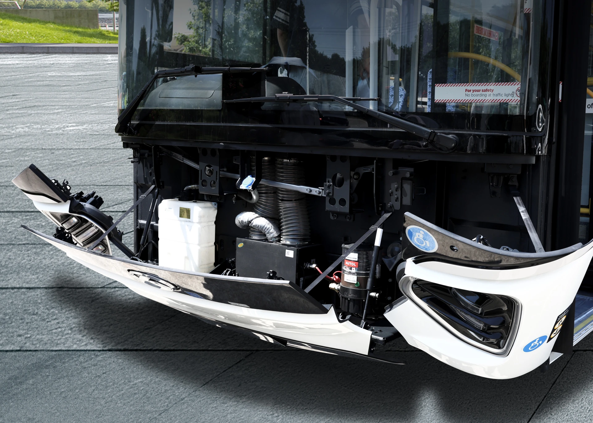 Easy-Access Front Panel